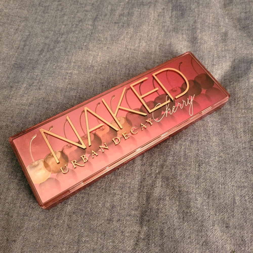 Urban decay naked cherry palette